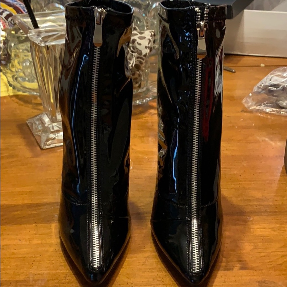 Ankle boots